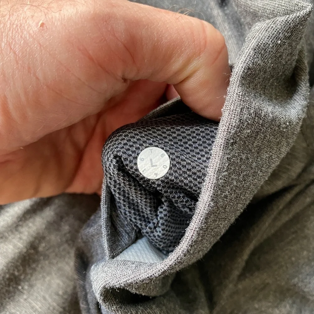 Lululemon Men's Gray Long Sleeve Activewear‎ T-shirt Size Large - Picture 6 of 11